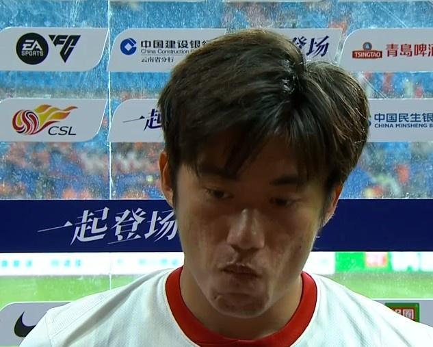 张华晨：其实拿到1分还是可以接受，但最后没有守住比分很可惜